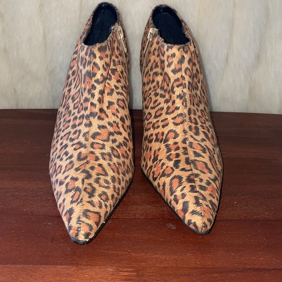 NEW Summer Rio Leopard Animal Print Ankle Booties 4” Heel Tan & Camel Size 9 - Picture 2 of 7